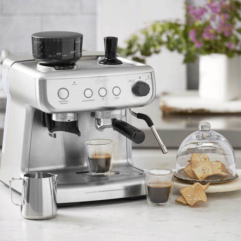 Cafetera-Oster-Expresso-Molino-Integrado-BVSTEM7300-Plateado-3